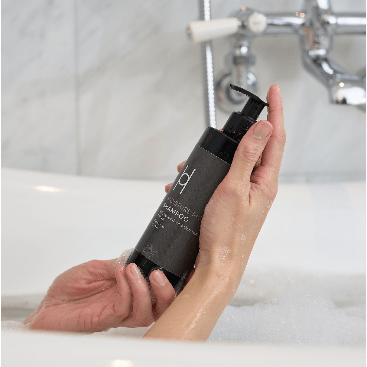 Day Replenish Natural Shampoo - With Aloe Vera & Gotu – Harrogate